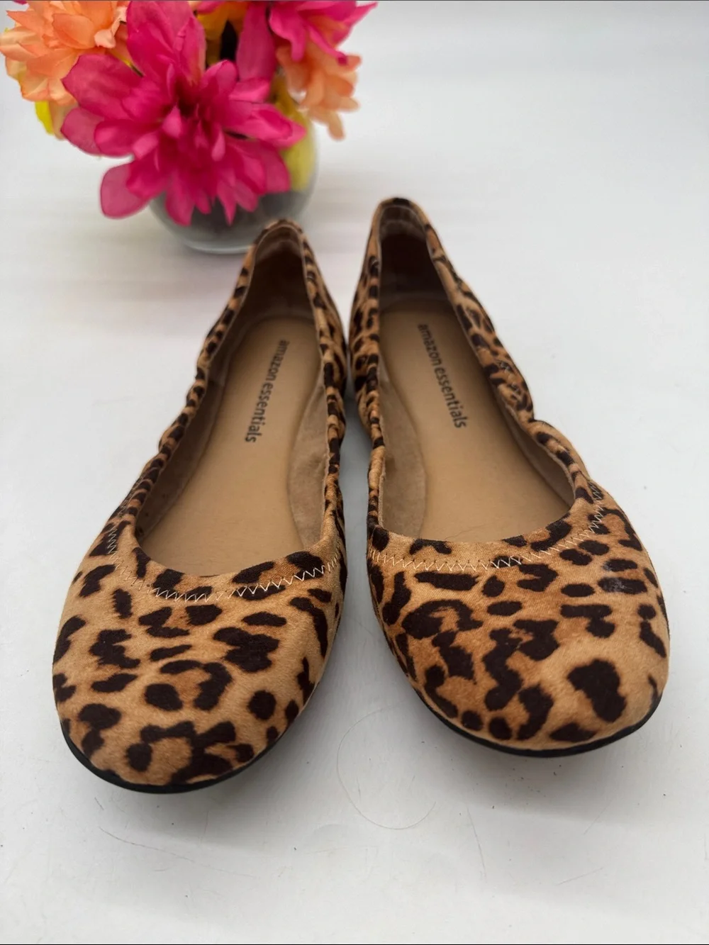 Amazon Essentials Leopard Print Ballet Flats - Tan & Black BFL10086 - Picture 2 of 7